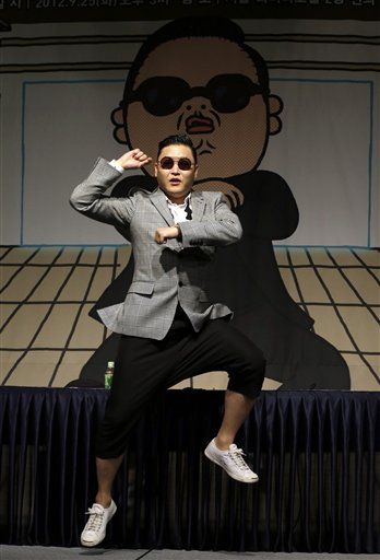 'Gangnam Style' Hits No. 1 in UK