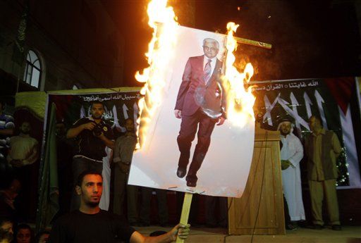 Abbas Sparks Protests With Israel Comments