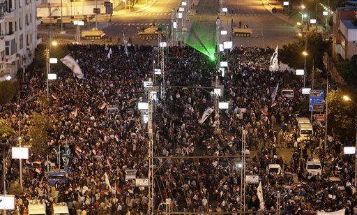 Protesters Converge on Egypt Palace