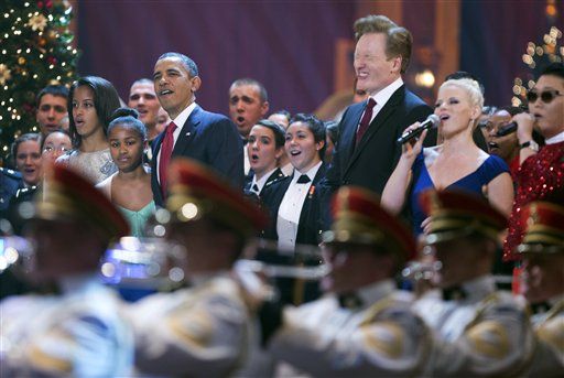 Obama Attends PSY Gig Despite Controversy