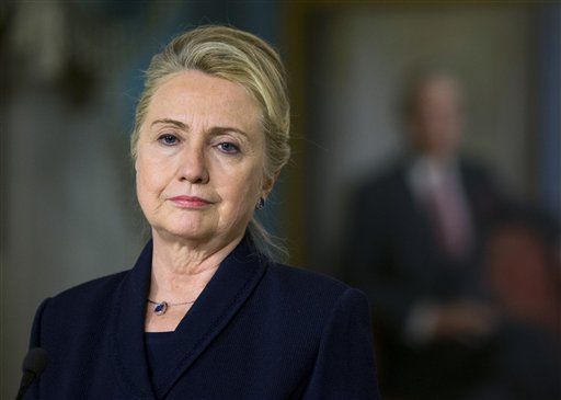 Hillary Clinton Faints, Suffers Concussion