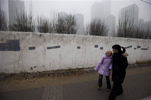 Beijing Pollution Grounds Flights