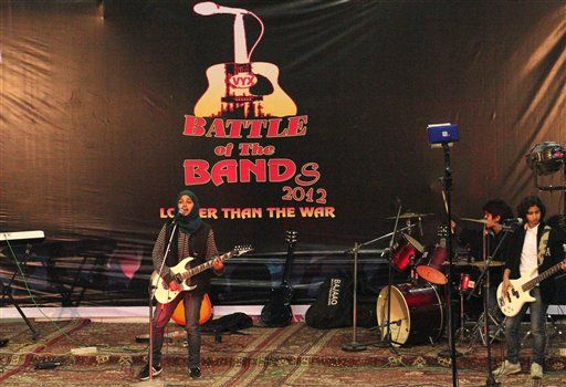 Kashmiri Girl Rockers Disband Over Threats