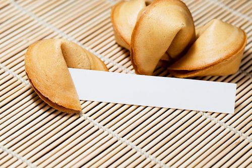Largest Fortune-Cookie Maker Nixes Romantic Slips