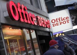 Office Depot, OfficeMax Reach Merger Deal