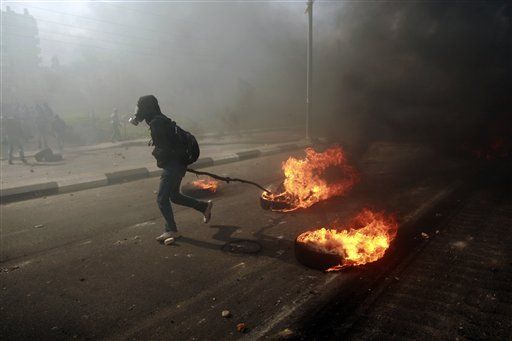 Gaza Militants Fire Rocket Into Israel