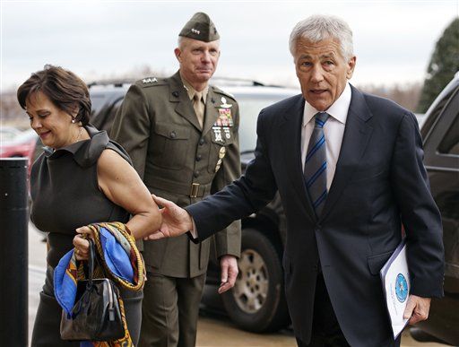 After Closest Vote Ever, Chuck Hagel Sworn In