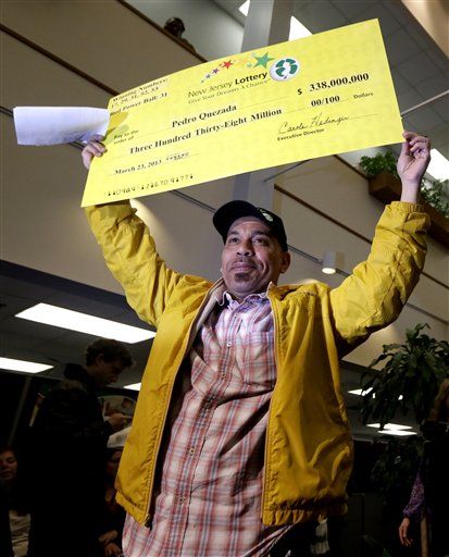 $338M Powerball Winner Owes $29K in Child Support