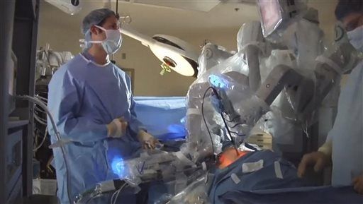 FDA Tightens Scrutiny of Surgical Robot