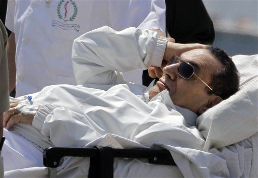Mubarak Re-Emerges, Looks Healthier