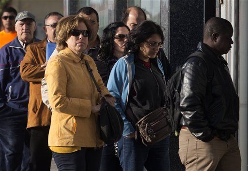 Gloom in Spain: Unemployment Hits Record 27%