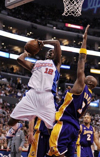 Luke Lakers Rout Clippers 106-78
