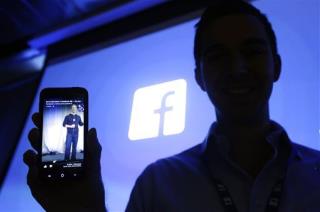 Facebook Phone Now Costs $1