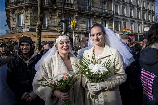No. 14: Gay Marriage Now Legal in France