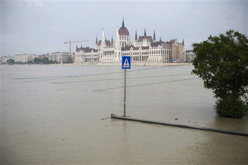 'Worst Floods of All Time' to Wallop Hungary
