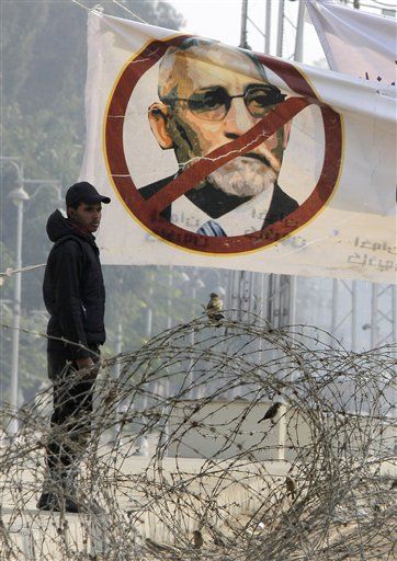 Egypt Orders Arrest of Brotherhood Leader