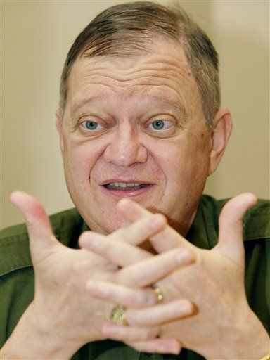 Author Tom Clancy Dead at 66