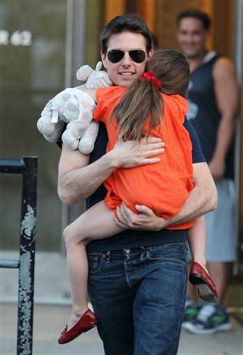 Tom Cruise: Suri's Not a Scientologist Anymore