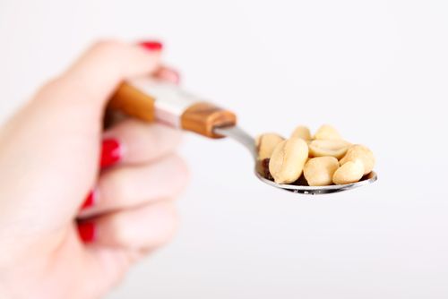 Pregnant Moms: You Can Eat Nuts After All