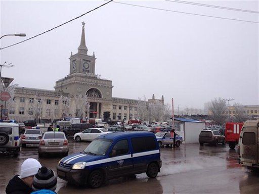 Suicide Bomber Kills 13 in Russia Train Station