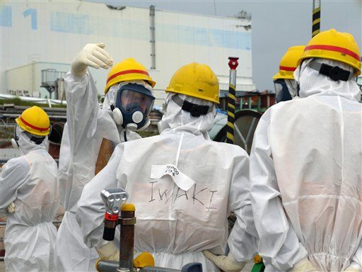 Gangsters Hiring Homeless to Wipe Up Fukushima Mess