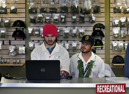 First Day of Colo. Pot Sales Stays Mellow