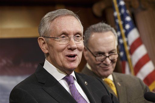 Jobless Bill Clears Key Senate Vote in Squeaker