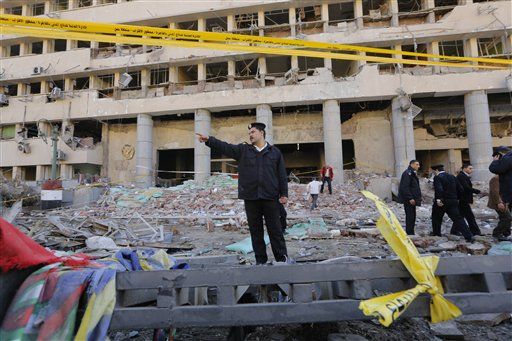Huge Blast Shakes Cairo on Eve of Anniversary