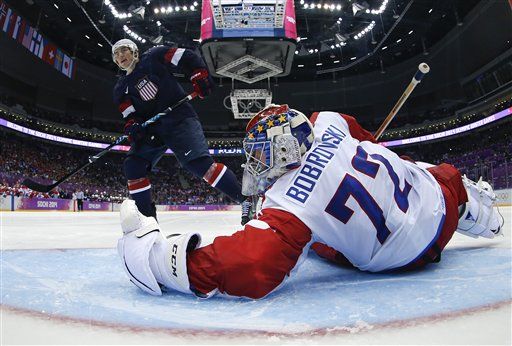 A Star Is Born: USA's TJ Oshie Wows in Shootout