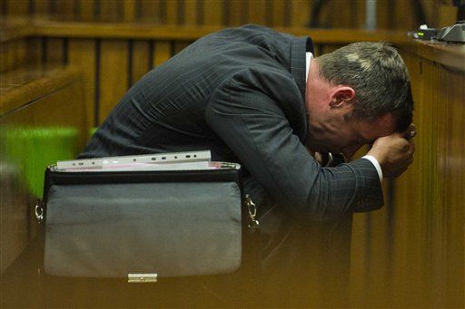 Oscar Pistorius Vomits Again as Testimony Gets Graphic