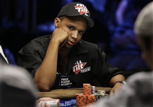 Casino Accuses Gambling Champ Phil Ivey of Cheating