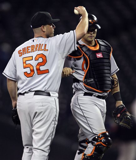 Orioles Rally Past Mariners 3-2
