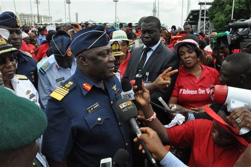 Reports: 4 More Nigerian Girls Escape