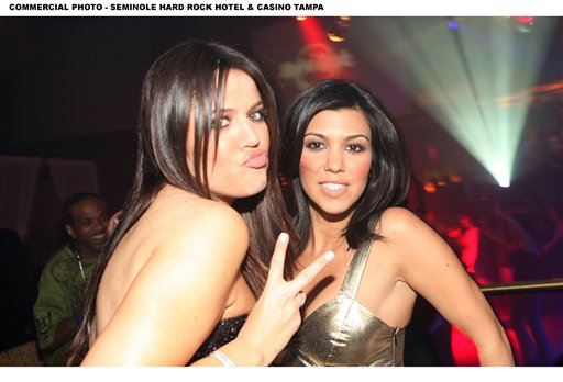 Kardashians' Hamptons Dash Boutique Draws a Crowd, but No Kim