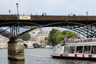 'Locks Of Love' Break Paris Bridge