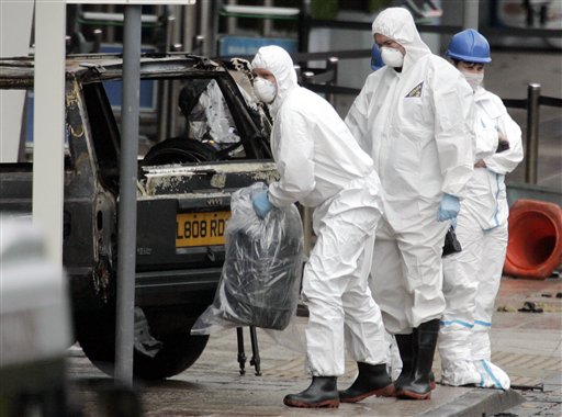 UK Arrests 2 More in Bomb Spree