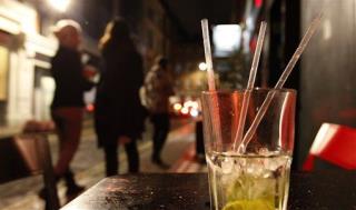 Binge Drinking Makes You Cool: Study
