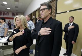 Perry Deploying 1K Guardsmen to Border: Reports