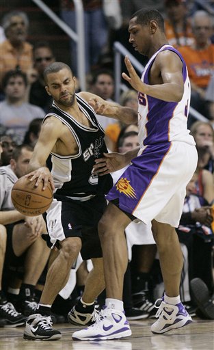 Diaw Has Near Triple-Double in Suns Rout