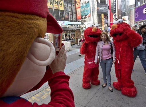 Times Square's Elmos, Batmans May Unionize