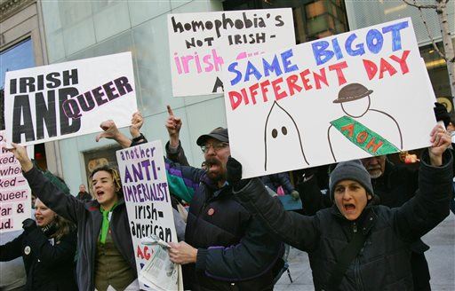 NYC's St. Paddy's Parade Lets Gay Group March