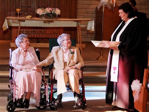 Iowa Women Marry After 72 Years Together