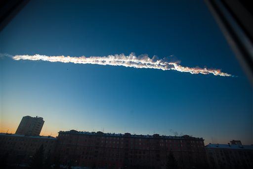 US Keeping Nukes in Case of ... Asteroids?