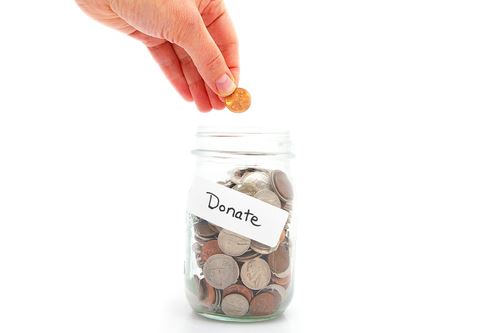 Charity Report: Wealthy Giving Less, Middle Class More