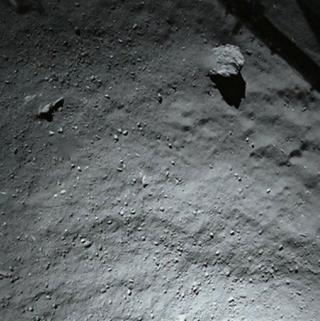 Scientists Hope to Make Comet Lander Hop to Safety