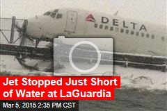 Plane Skids Off LaGuardia Runway