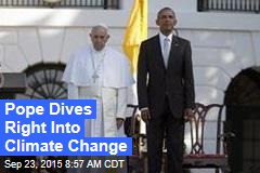 Obama Warmly Welcomes Francis