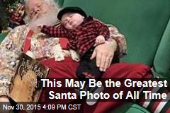This May Be the Greatest Santa Photo of All Time