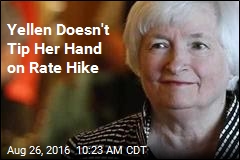 Yellen Doesn&#39;t Tip Her Hand on Rate Hike