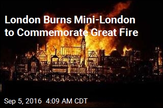 London Burns Mini-London to Commemorate Great Fire